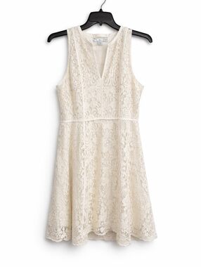 Lauren Conrad Lace Dress Cream Off White Size 16 Sleeveless Fit Flare Elegant